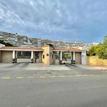 Playa San Juan Luxurious By The شقة