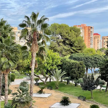 Playa San Juan Luxurious By The Lägenhet Alicante